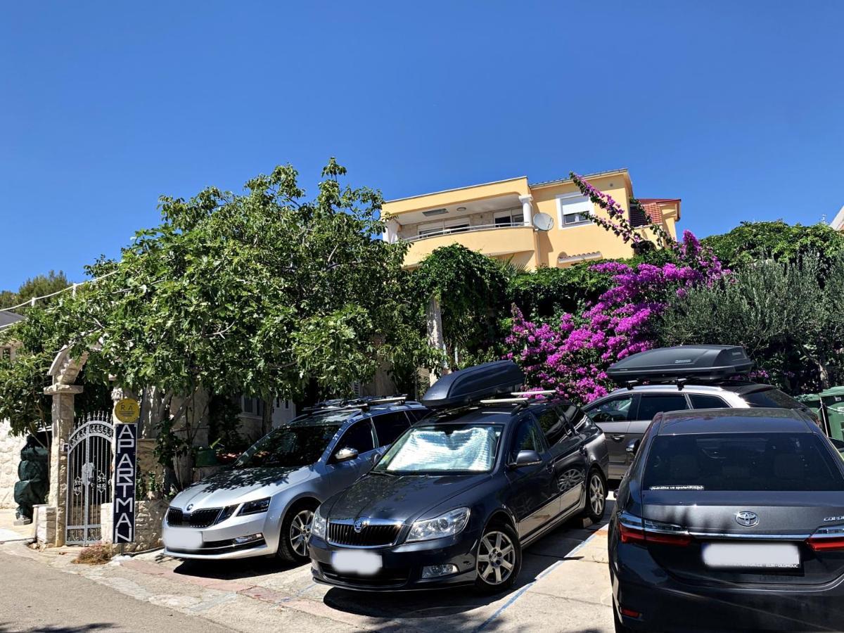 Apartments Villa Ra Žaborić Kültér fotó