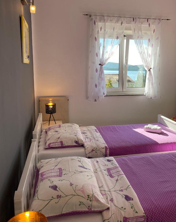 Apartments Villa Ra Žaborić Kültér fotó
