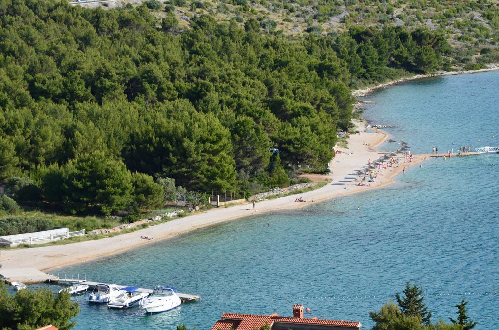 Apartments Villa Ra Žaborić Kültér fotó